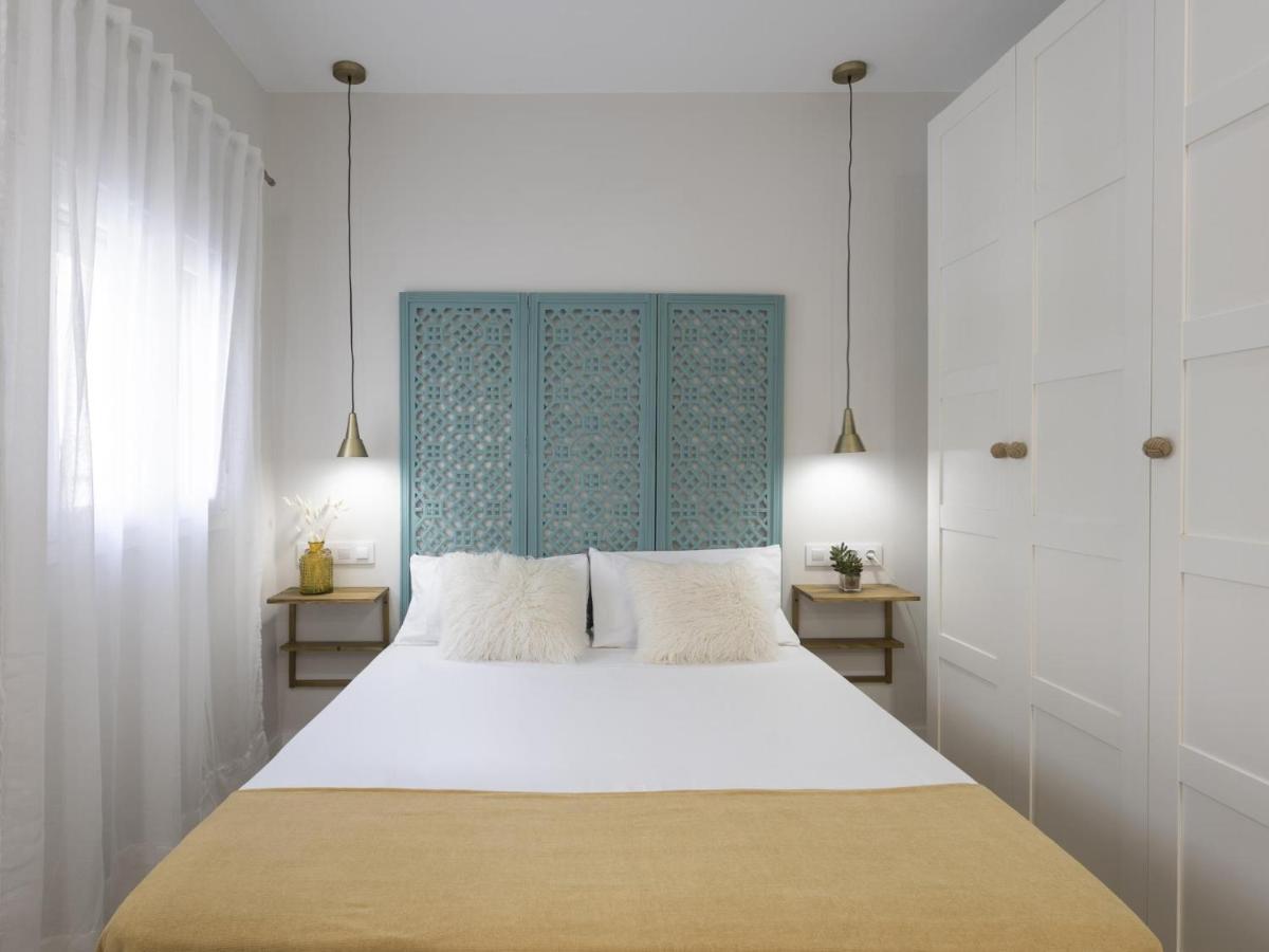 Beautiful Blue Triana Apartment Sevilla Buitenkant foto