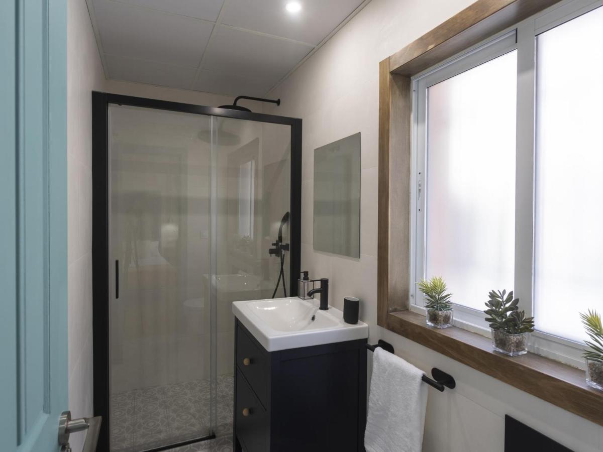 Beautiful Blue Triana Apartment Sevilla Buitenkant foto