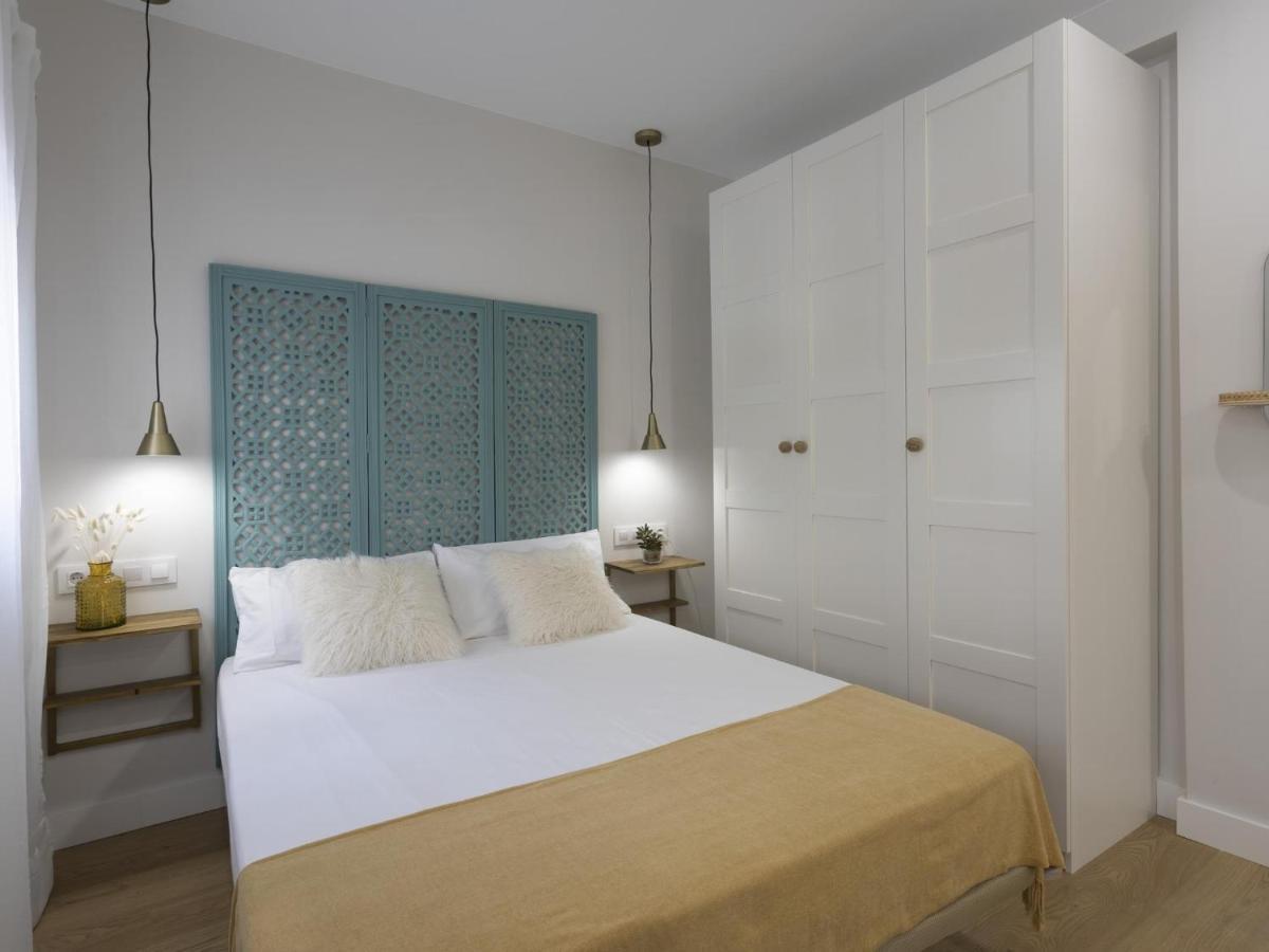 Beautiful Blue Triana Apartment Sevilla Buitenkant foto