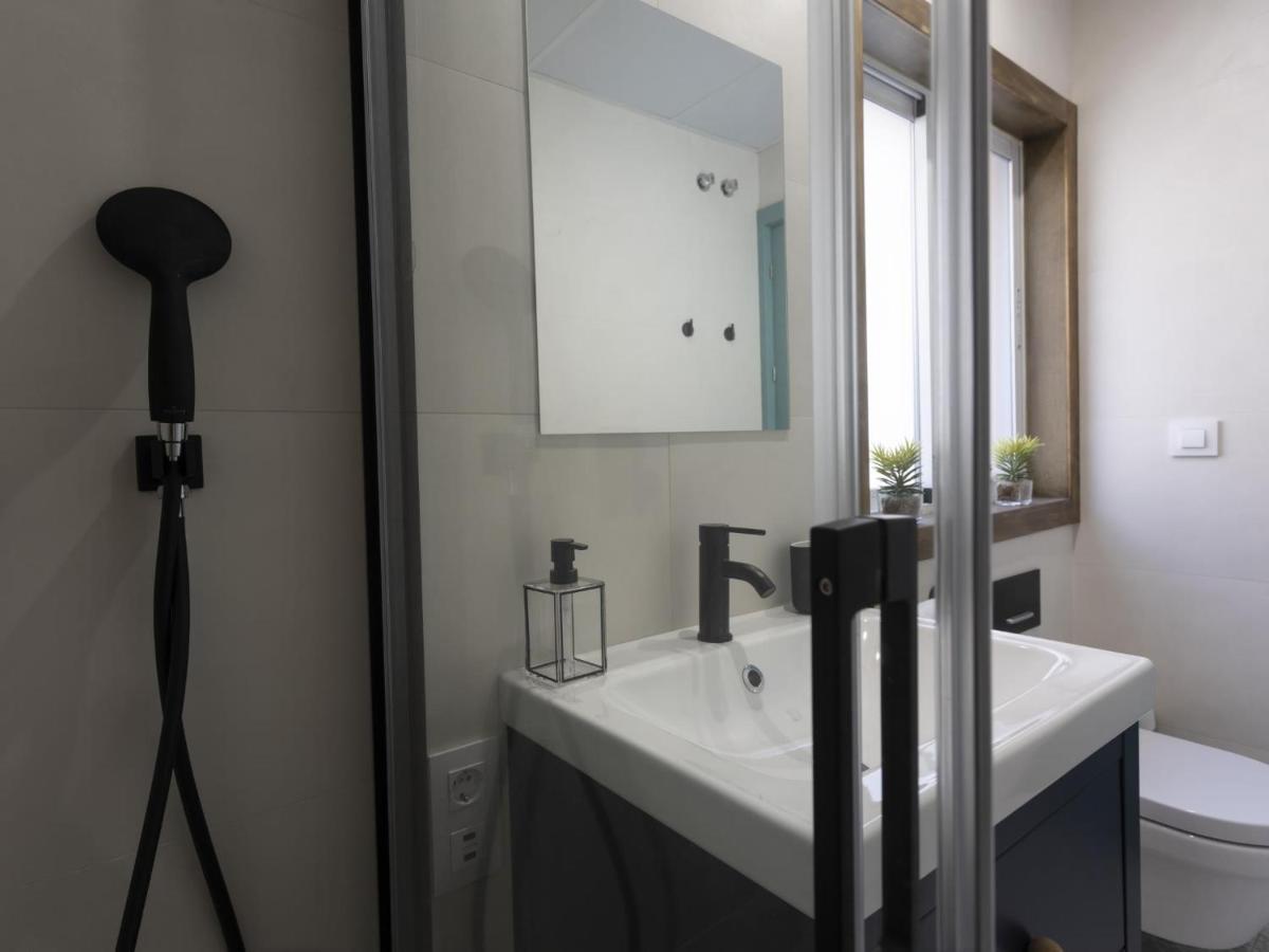 Beautiful Blue Triana Apartment Sevilla Buitenkant foto